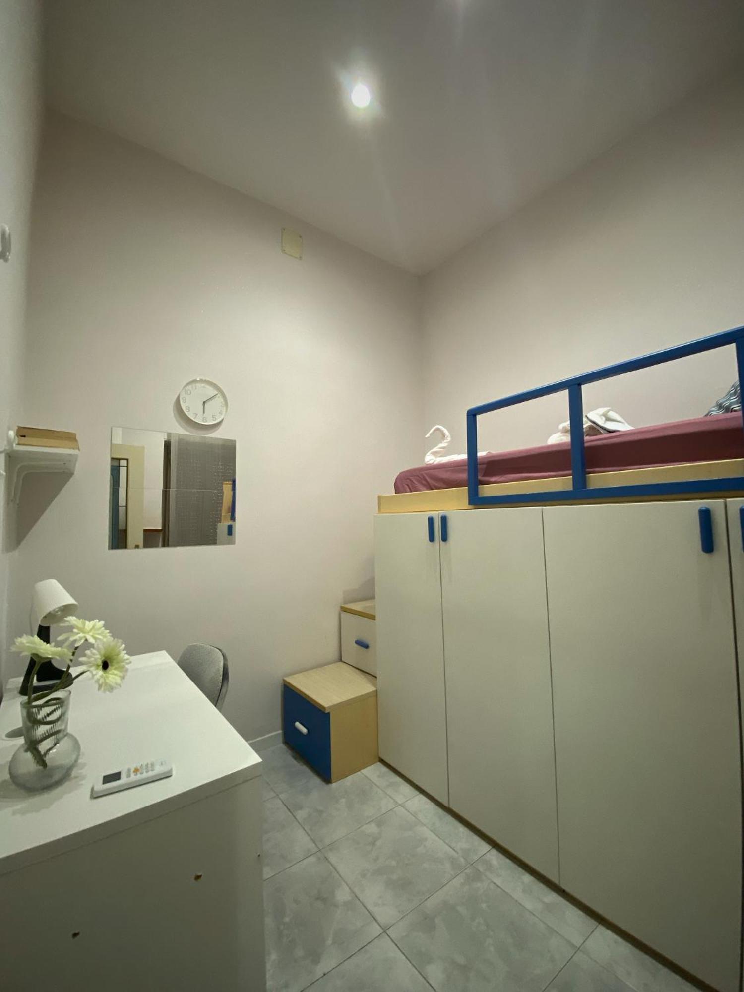 La Casa Al Centro " Vicino Al Centro Storico Di Napoli" Διαμέρισμα Εξωτερικό φωτογραφία