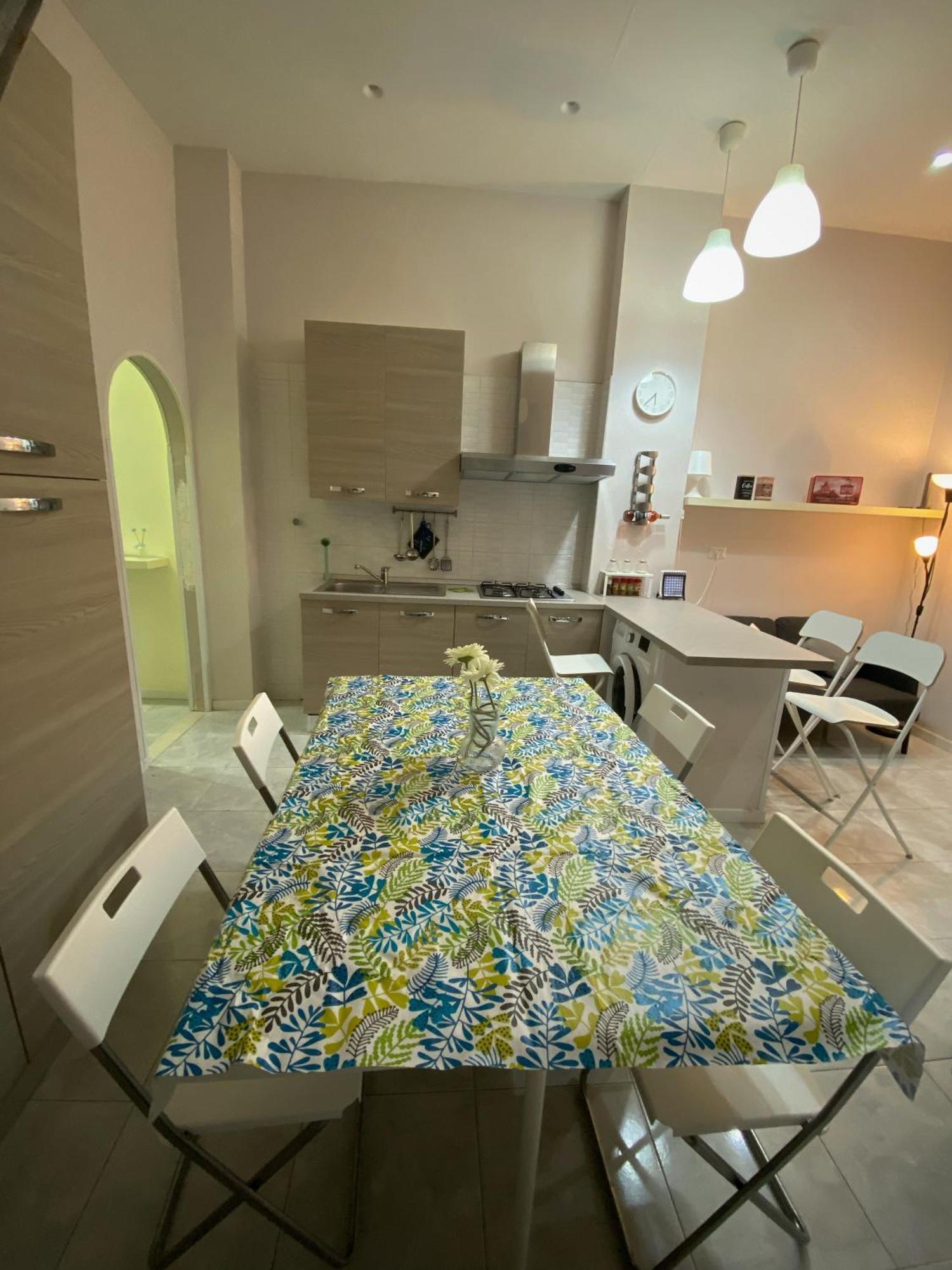 La Casa Al Centro " Vicino Al Centro Storico Di Napoli" Διαμέρισμα Εξωτερικό φωτογραφία