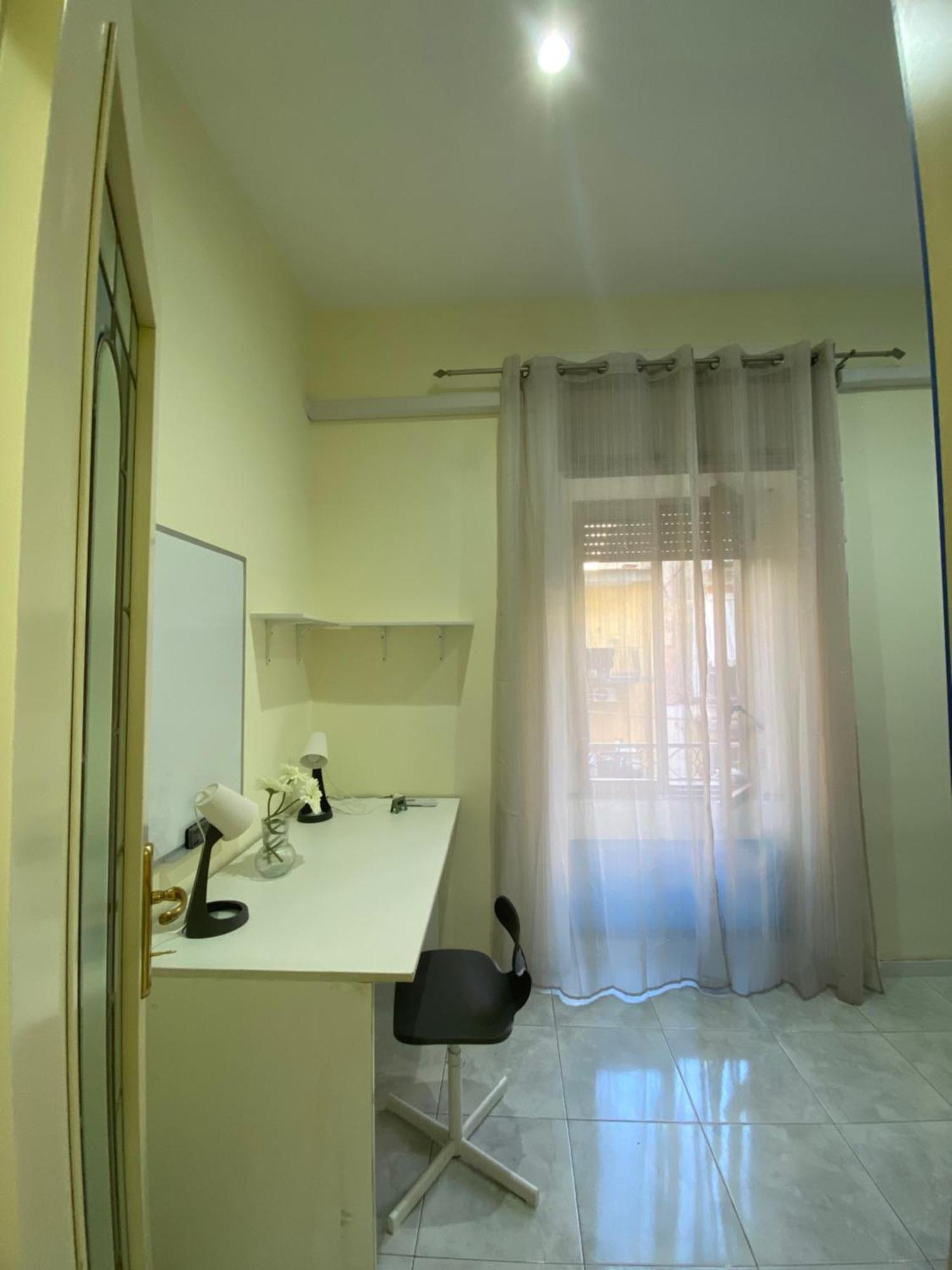 La Casa Al Centro " Vicino Al Centro Storico Di Napoli" Διαμέρισμα Εξωτερικό φωτογραφία